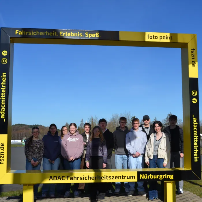 ADAC; PKW Training Young Drivers only; 07.04.2026