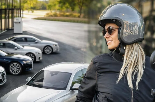 Motorrad- und PKW Mietfahrzeuge